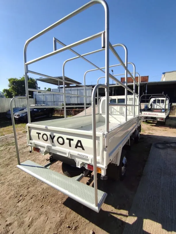Barandal especial Dyna con grada trasera
